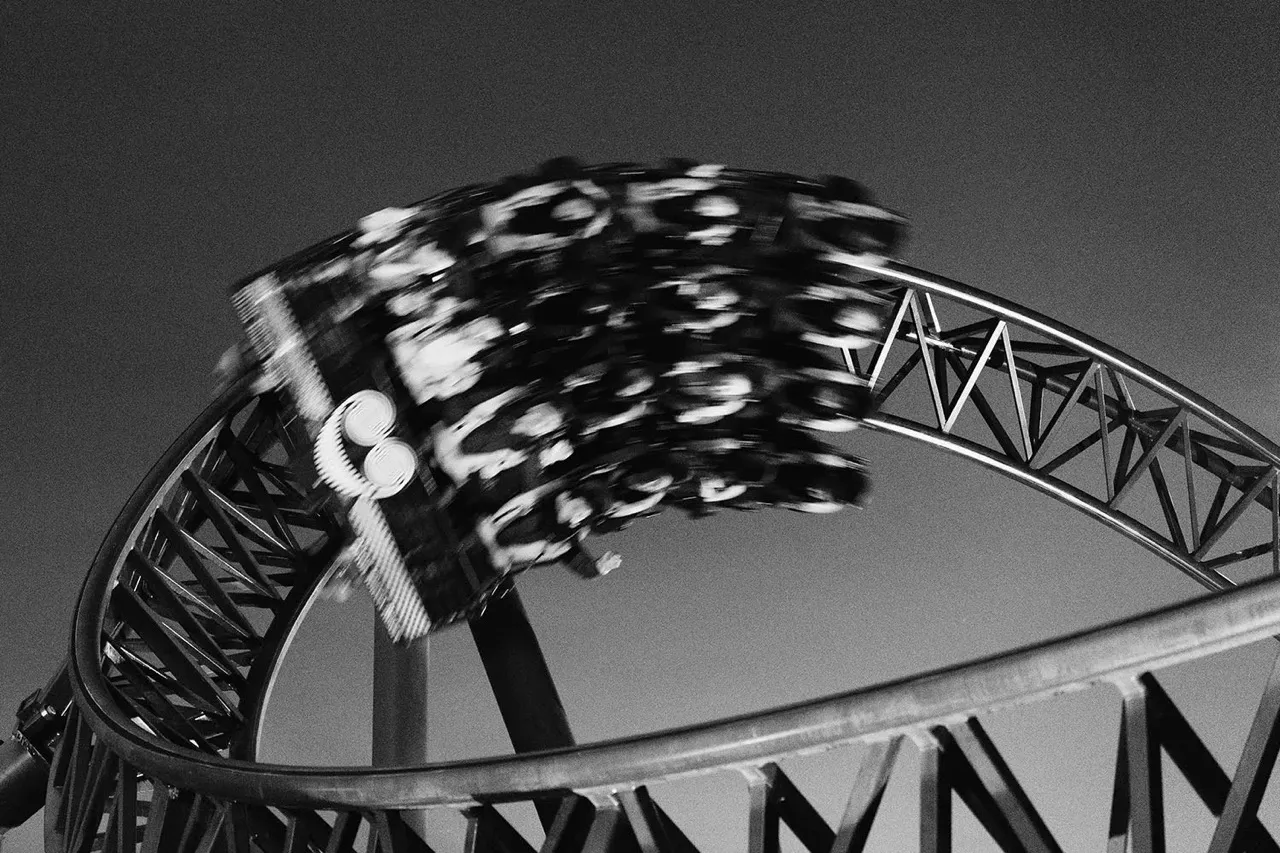 Monochrome photograph 16 by Fin Norris